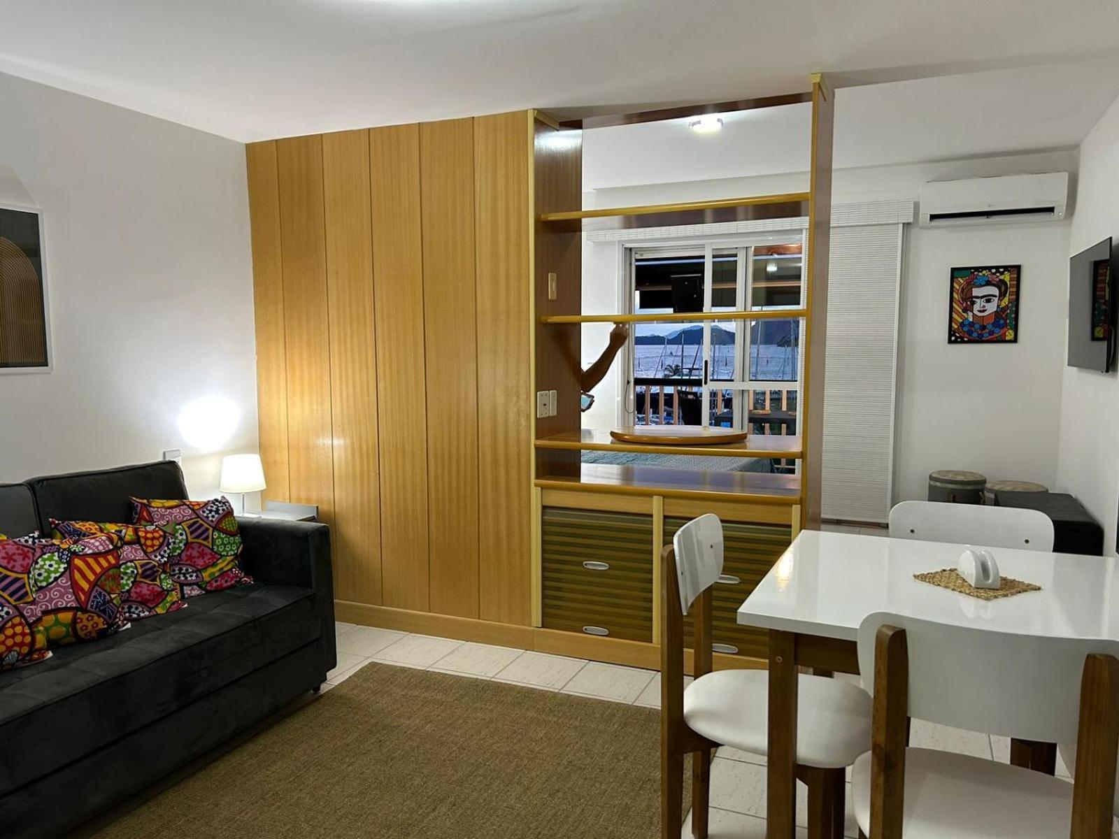 Flat Bijoux Frente Mar No Shopping Piratas , Com Estacionamento Gratuito Appartement Angra dos Reis Buitenkant foto